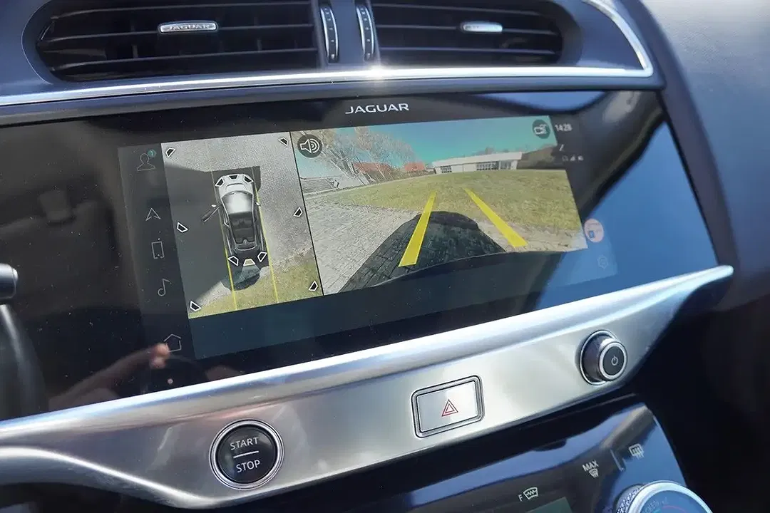 Jaguar I-Pace EV 4x4 SE - Thumbnail 12