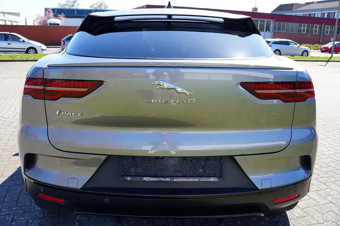 Jaguar I-Pace EV 4x4 SE - foto 15