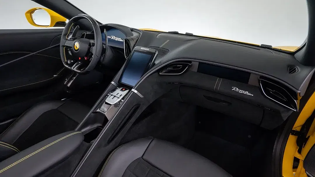 Ferrari Roma Spider - foto 15