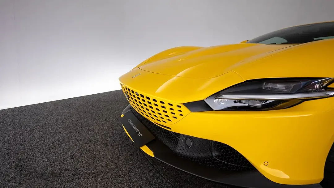 Ferrari Roma Spider - Thumbnail 6