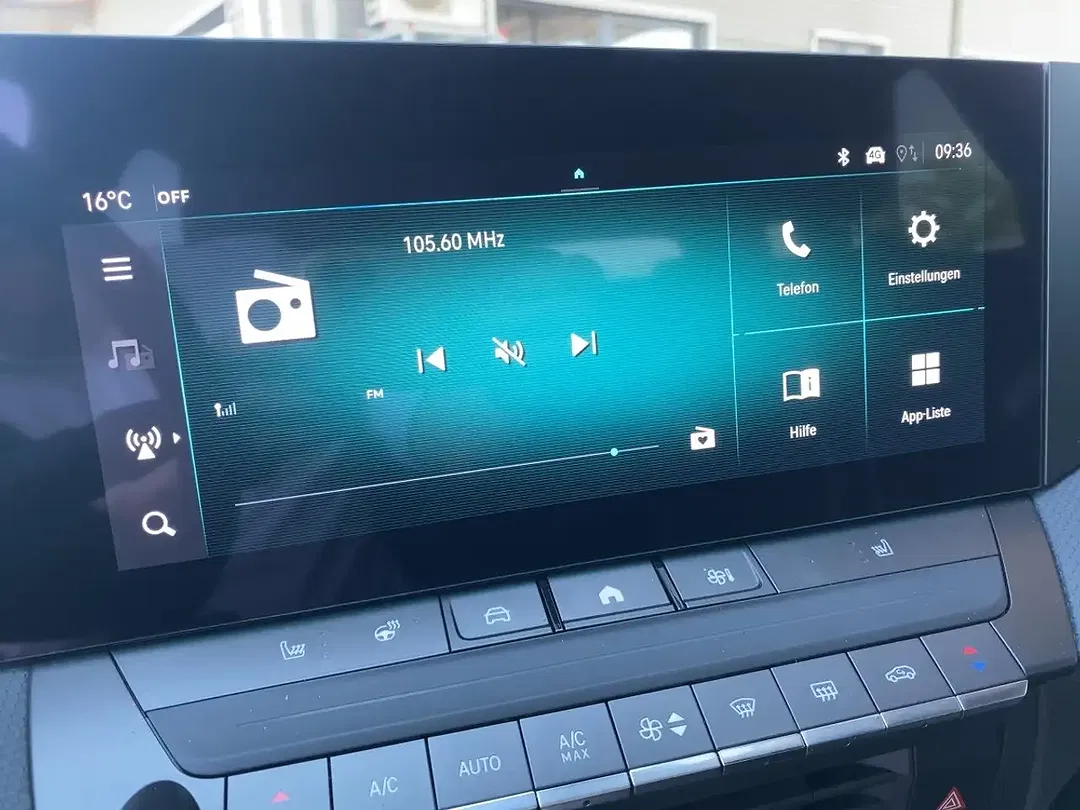 Opel Astra GS - Thumbnail 11