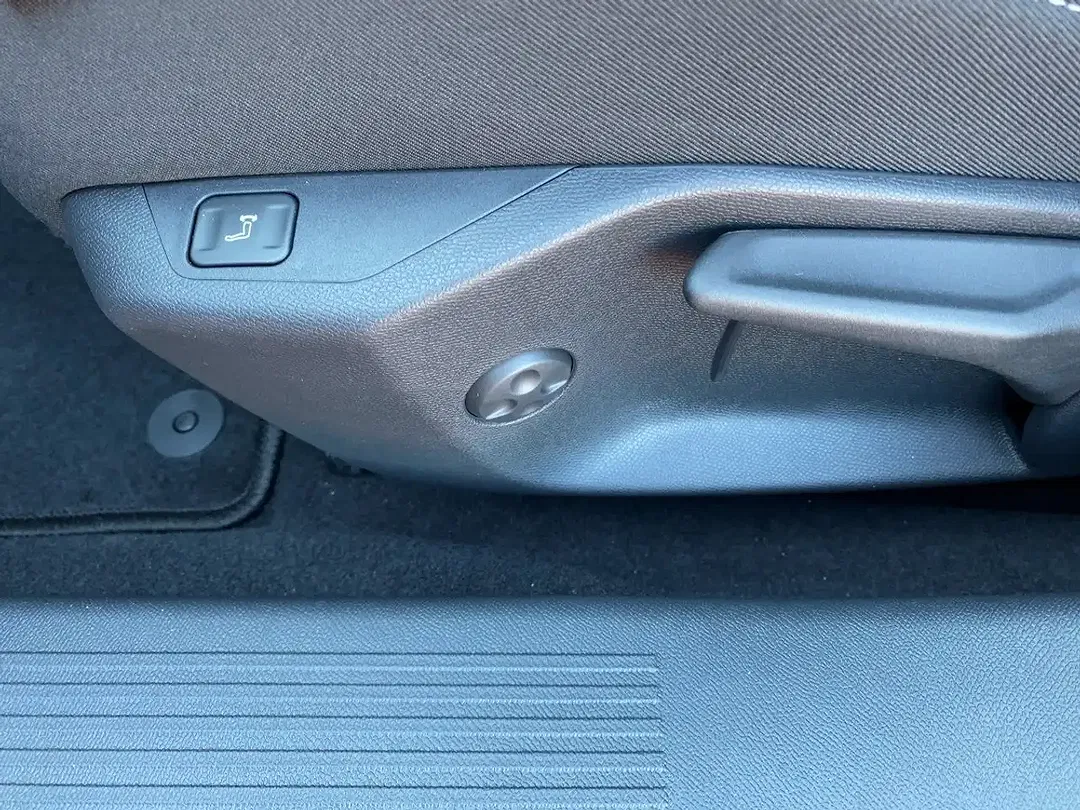Opel Astra GS - Thumbnail 6