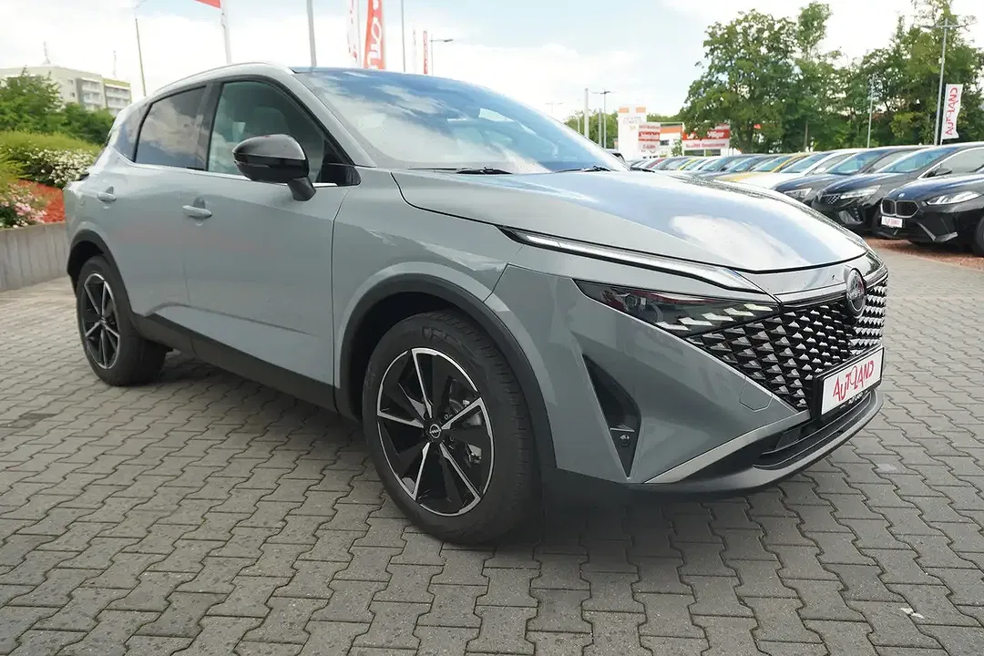 Nissan Qashqai 1.3 DIG-T AUT Tekna - Thumbnail 6