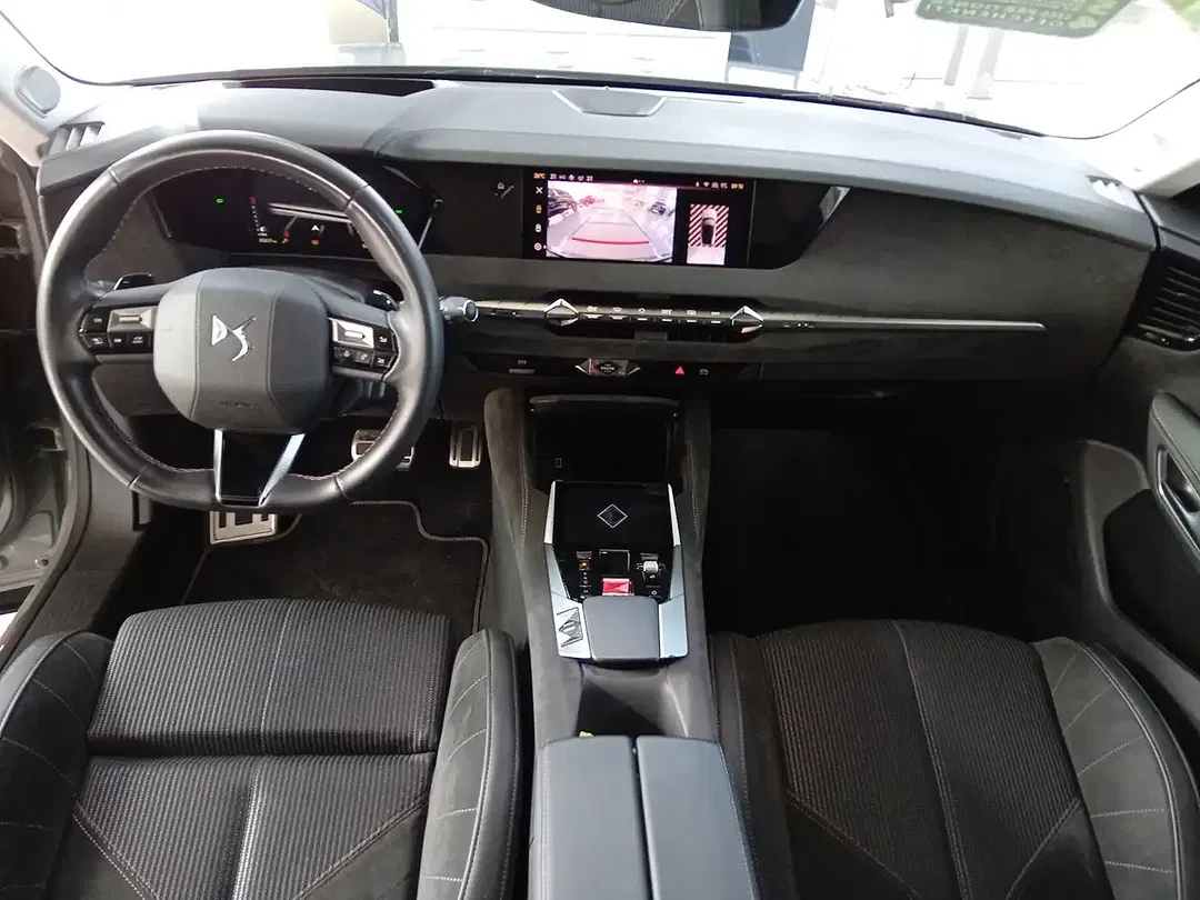 DS Automobiles DS 4 - Thumbnail 13