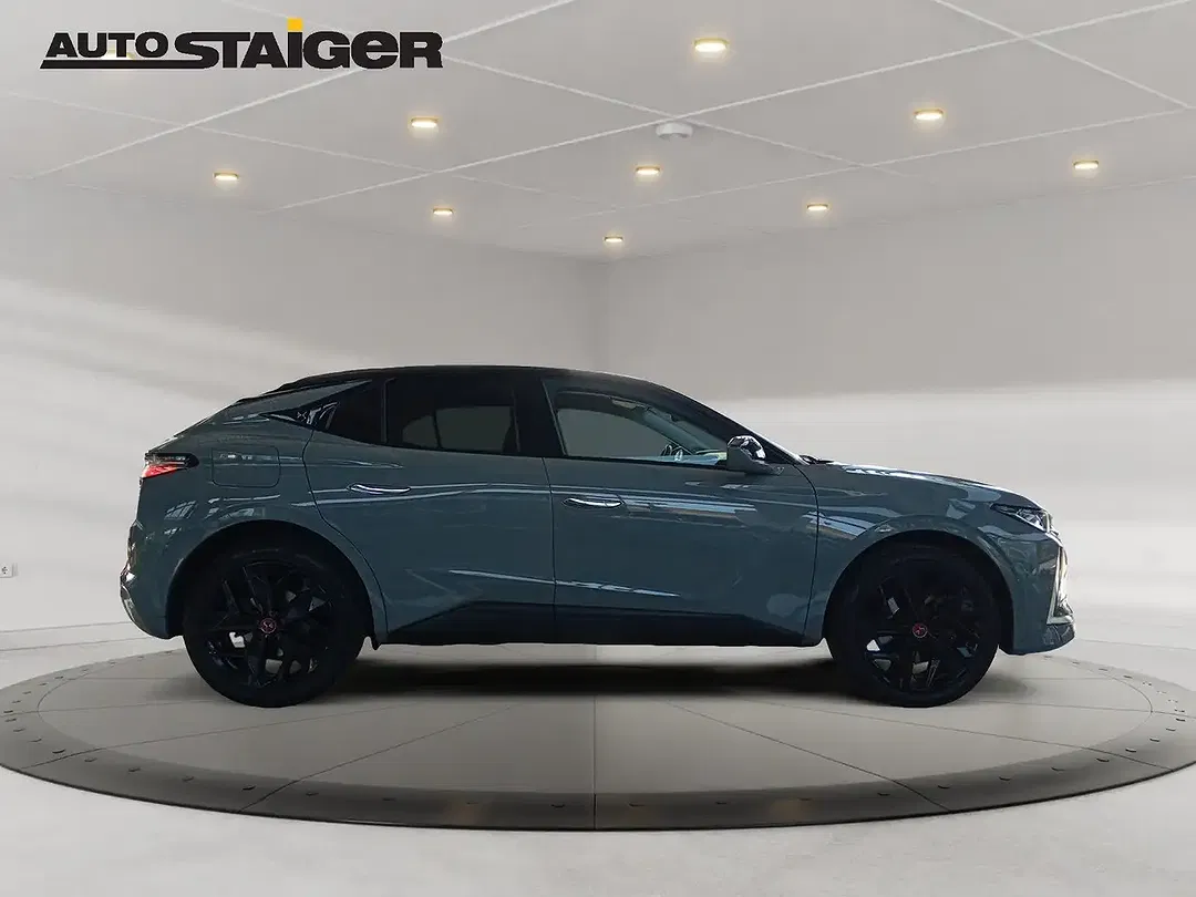 DS Automobiles DS 4 - Thumbnail 4