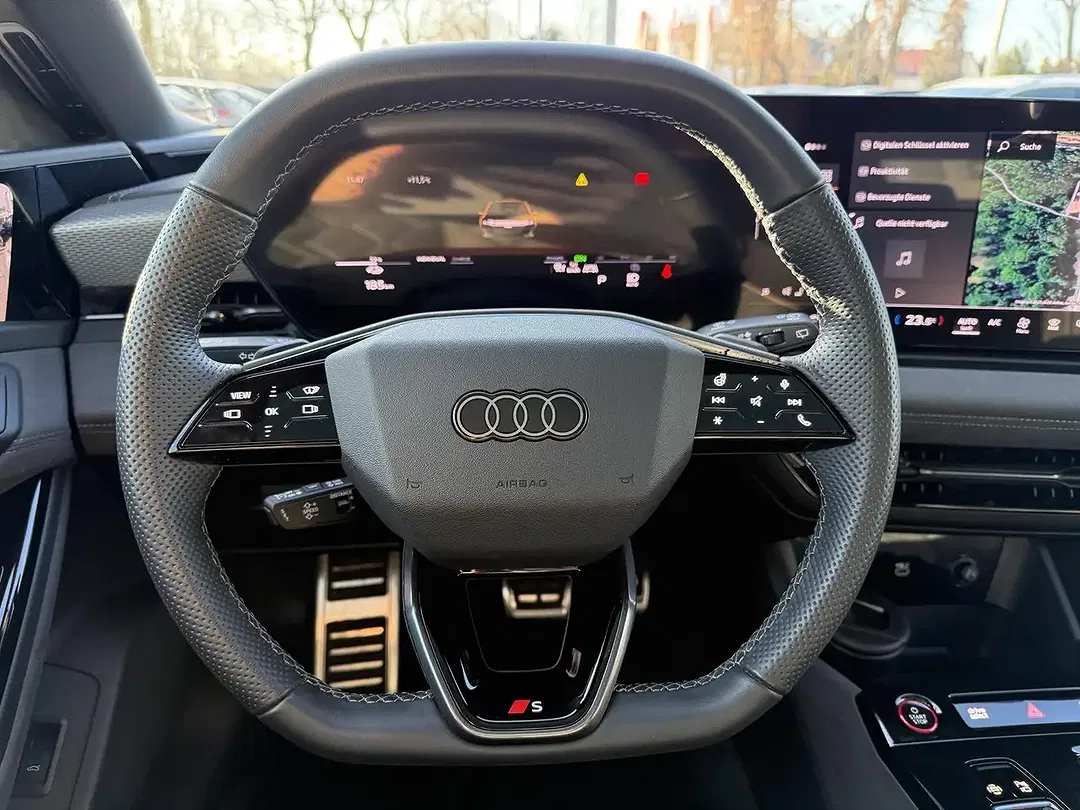 Audi S6 e-tron Avant - Thumbnail 11