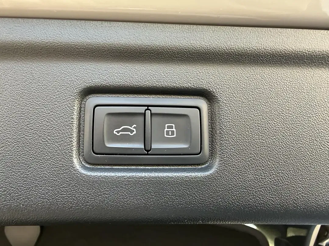 Audi S6 e-tron Avant - Thumbnail 7