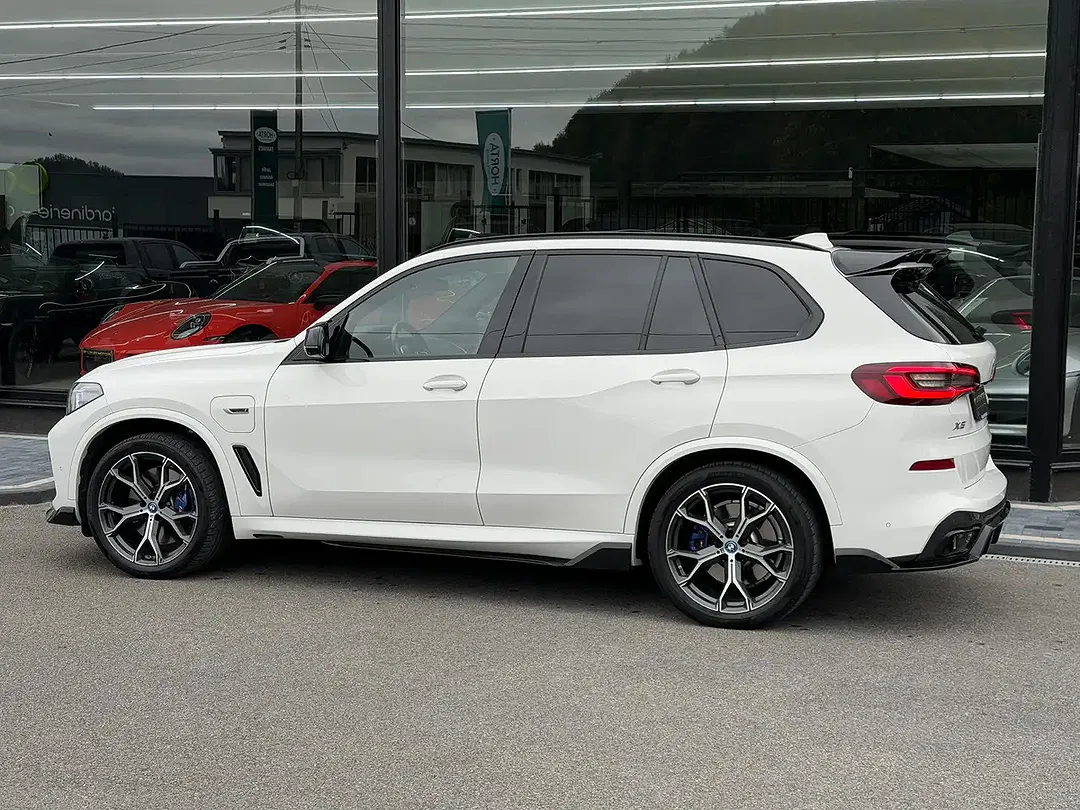 BMW X5 3.0 xDrive M - Thumbnail 6