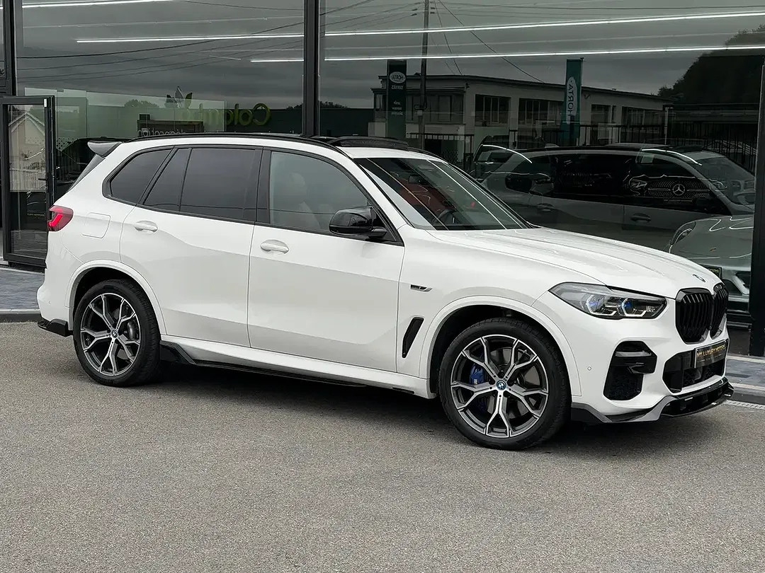 BMW X5 3.0 xDrive M - Thumbnail 8