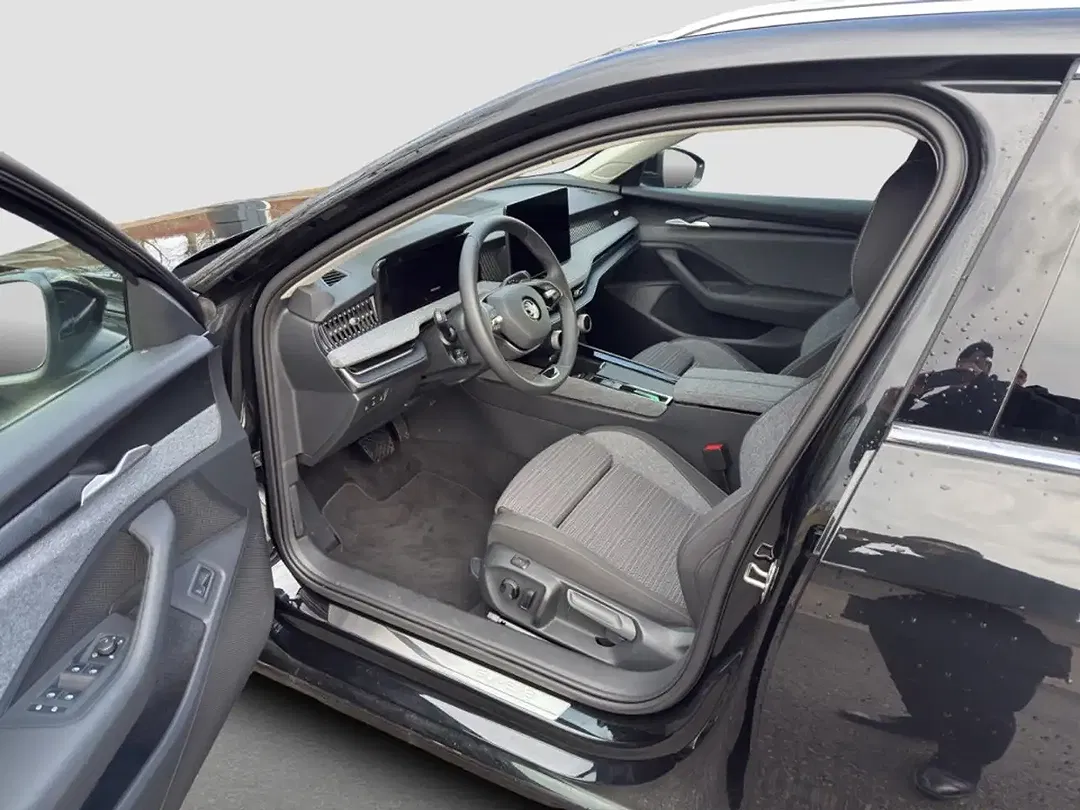Skoda Superb 1.5 TSI MHEV DSG Combi Selection - Thumbnail 12