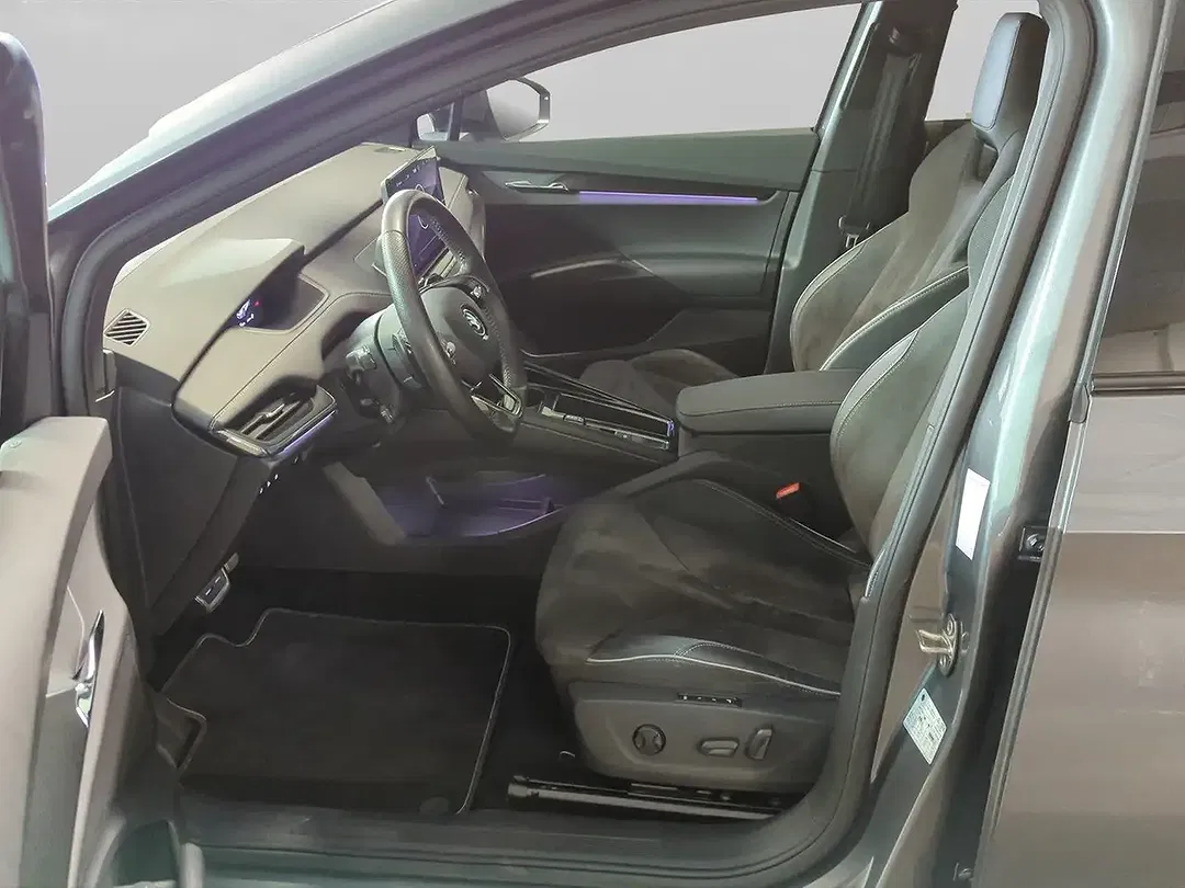 Skoda Enyaq 80x iV Sportline - Thumbnail 8