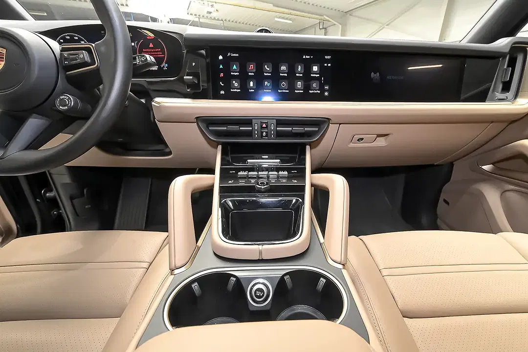 Porsche Cayenne 3.0 V6 E-Hybrid Turbo - Thumbnail 9