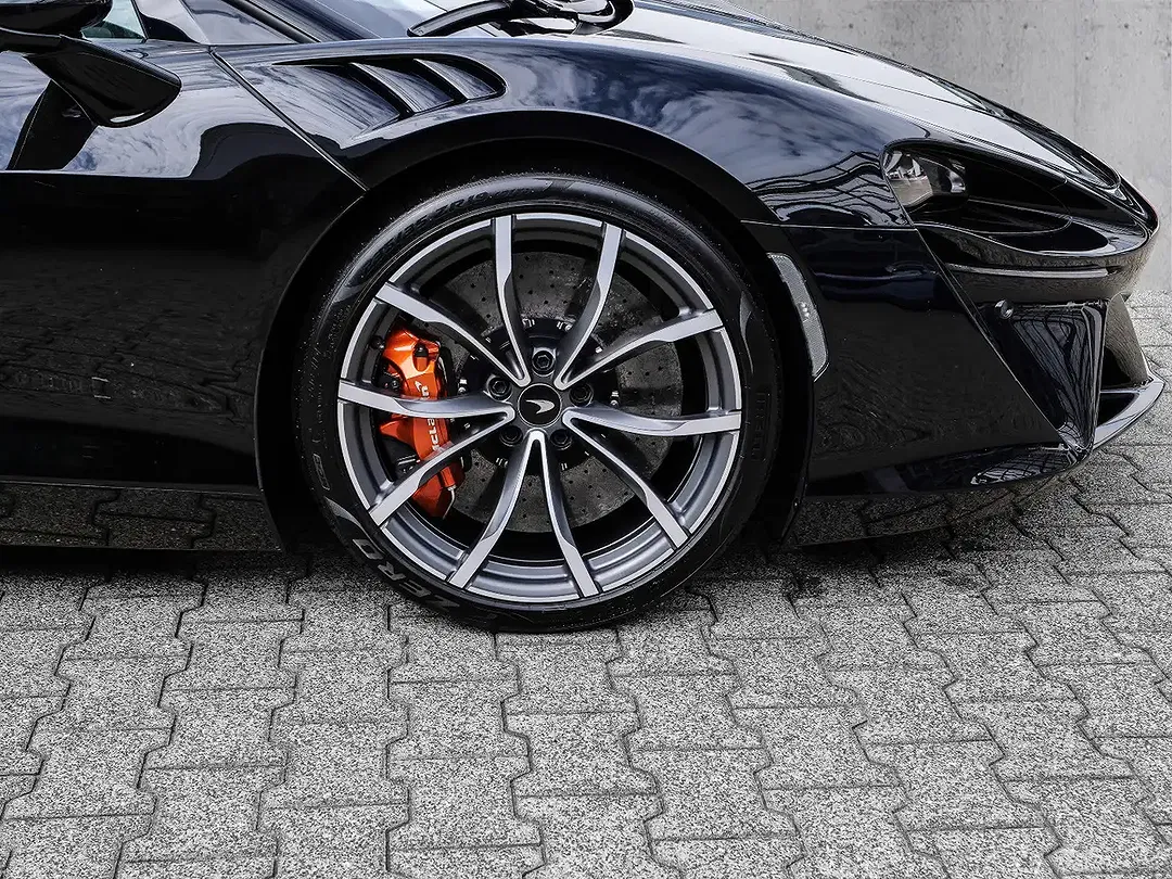 McLaren Artura Performance - Thumbnail 9