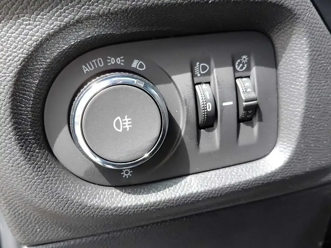 Opel Corsa-e EV Edition - Thumbnail 2