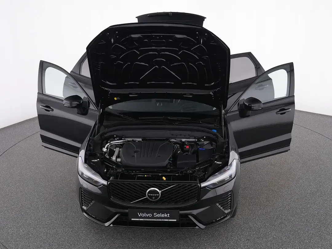 Volvo XC60 B5 AWD Ultra Dark - Thumbnail 12