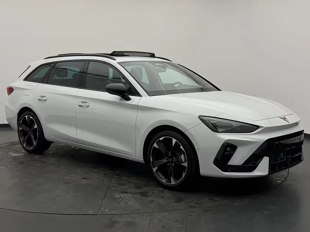 CUPRA Leon 1.5 eTSI DSG Matrix LED Sportstourer - Thumbnail 4