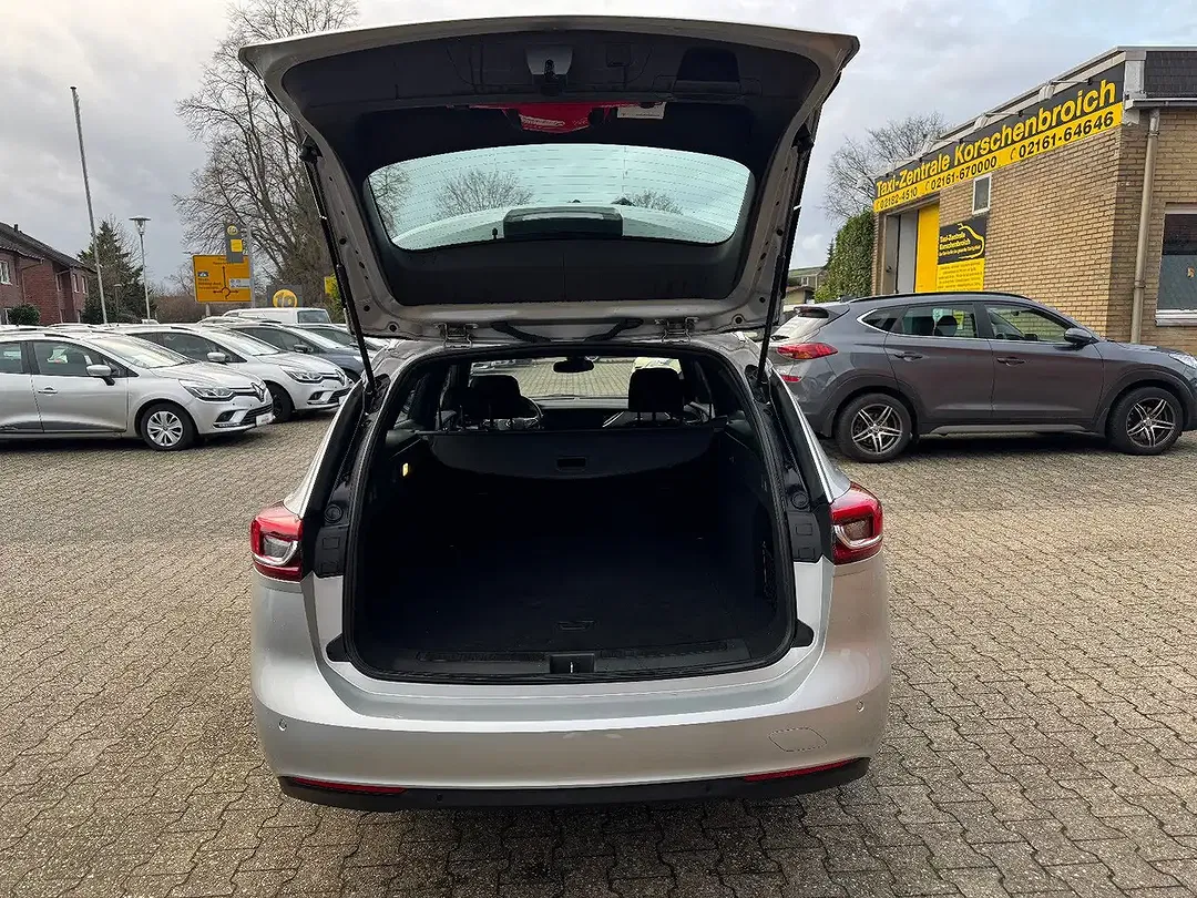 Opel Insignia Elegance - Thumbnail 9