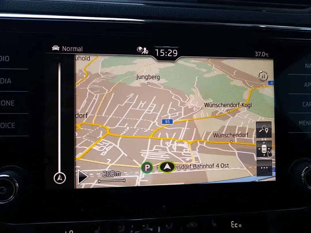 Skoda Superb PHEV DSG Sportline - Thumbnail 5