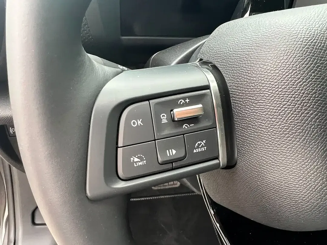 Citroen C4 Hybrid Max - Thumbnail 12