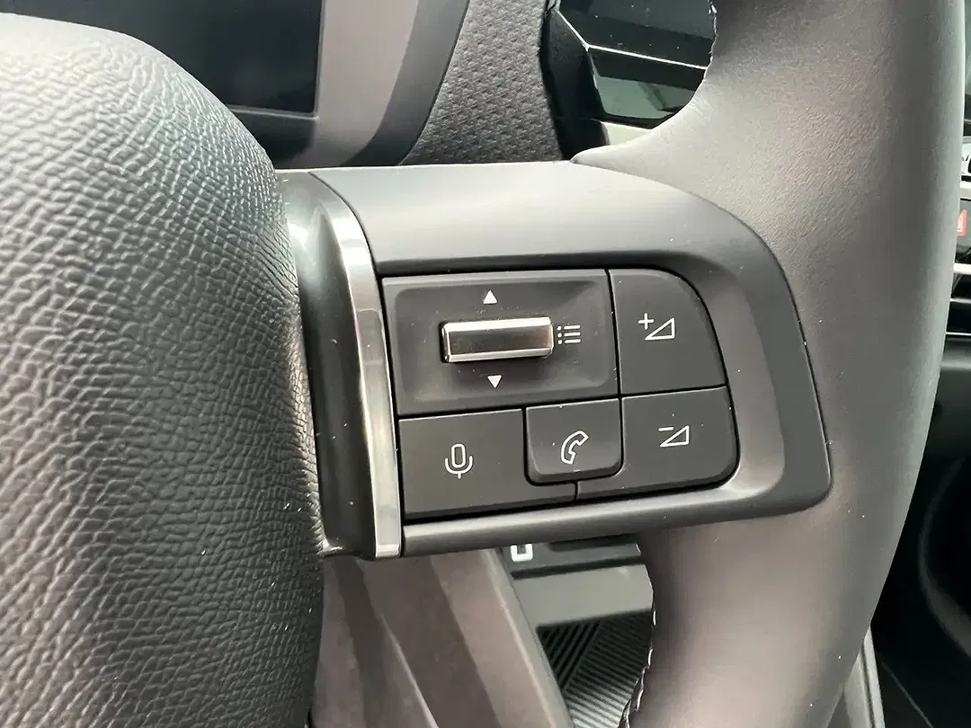 Citroen C4 Hybrid Max - Thumbnail 13