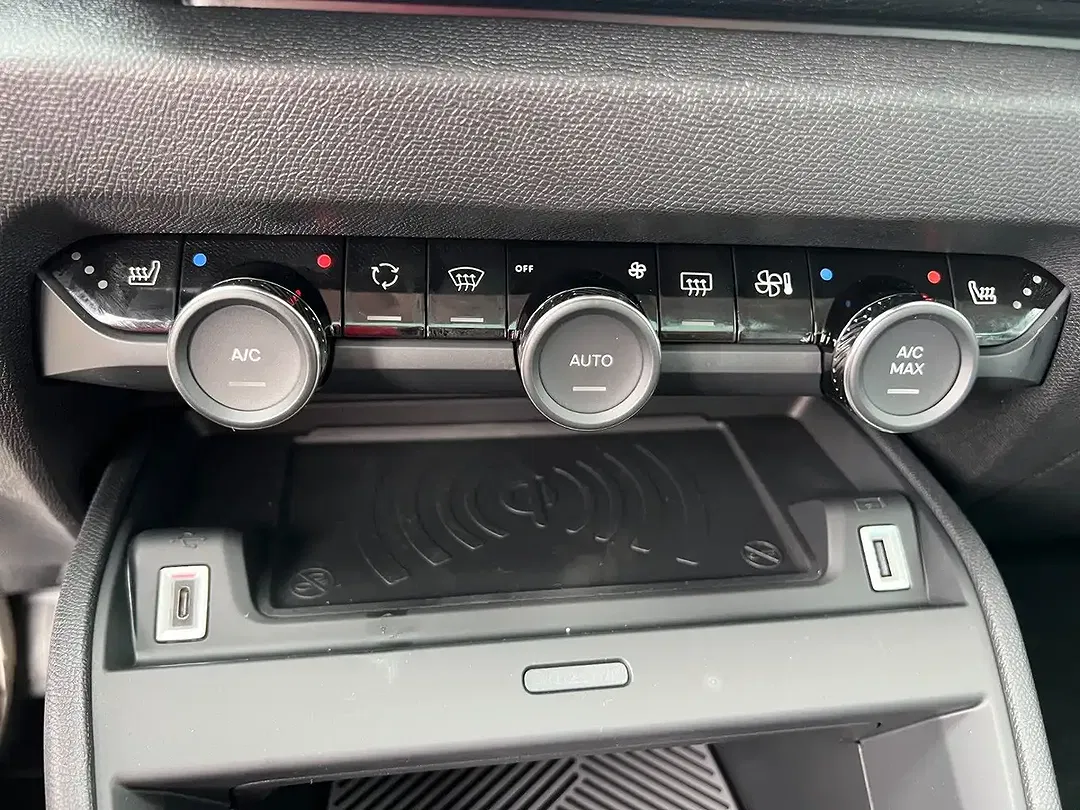 Citroen C4 Hybrid Max - foto 15