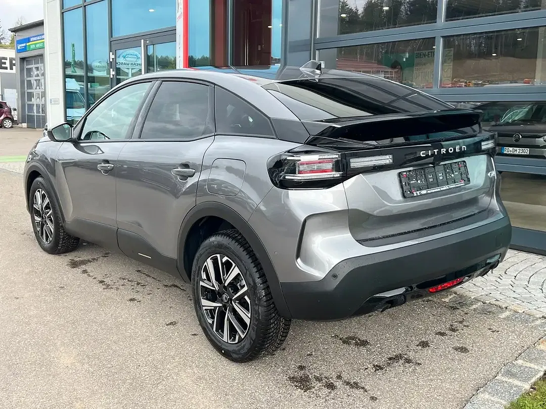 Citroen C4 Hybrid Max - Thumbnail 3