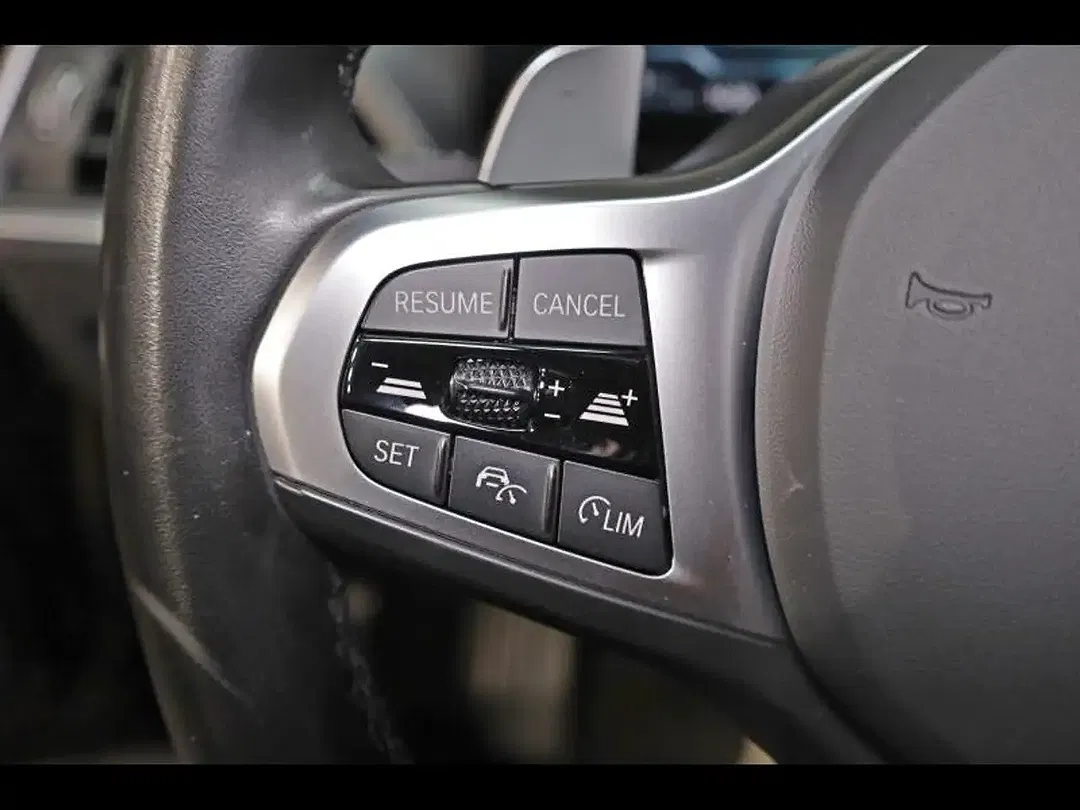 BMW 330 M Sport - Thumbnail 18