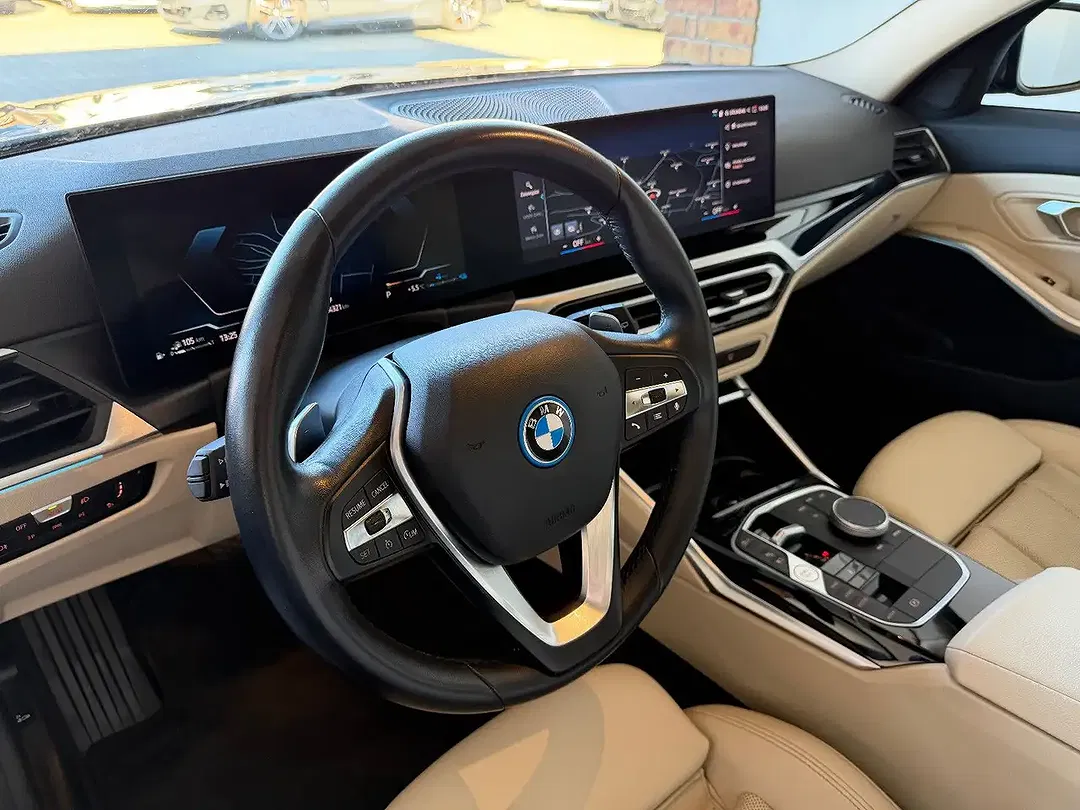 BMW 330 Touring - Thumbnail 10