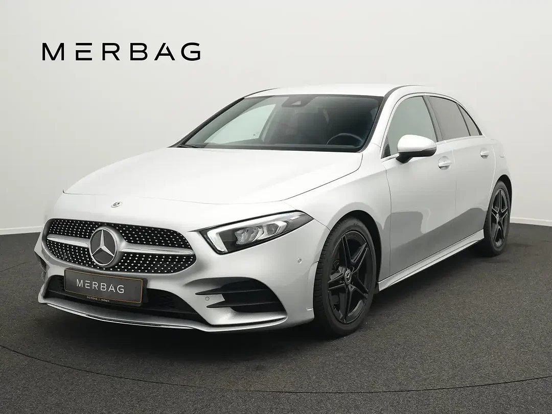 Mercedes-Benz A 200 AMG Line - Afbeelding 1