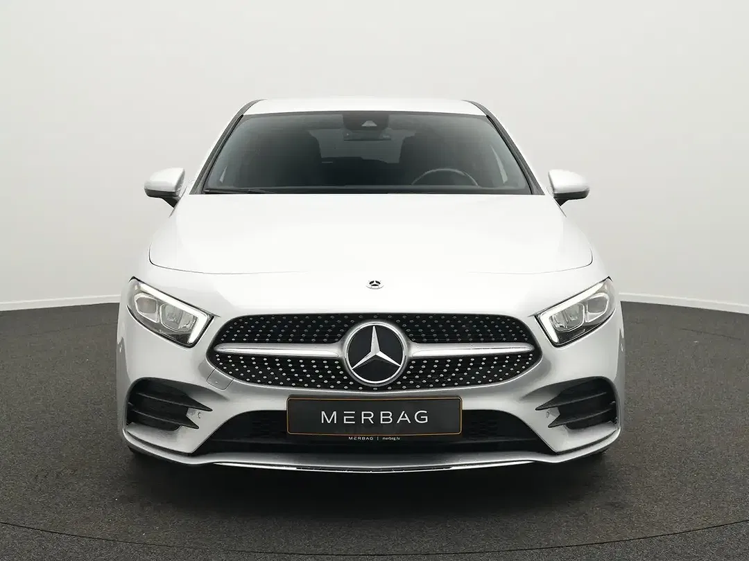 Mercedes-Benz A 200 AMG Line - Thumbnail 2