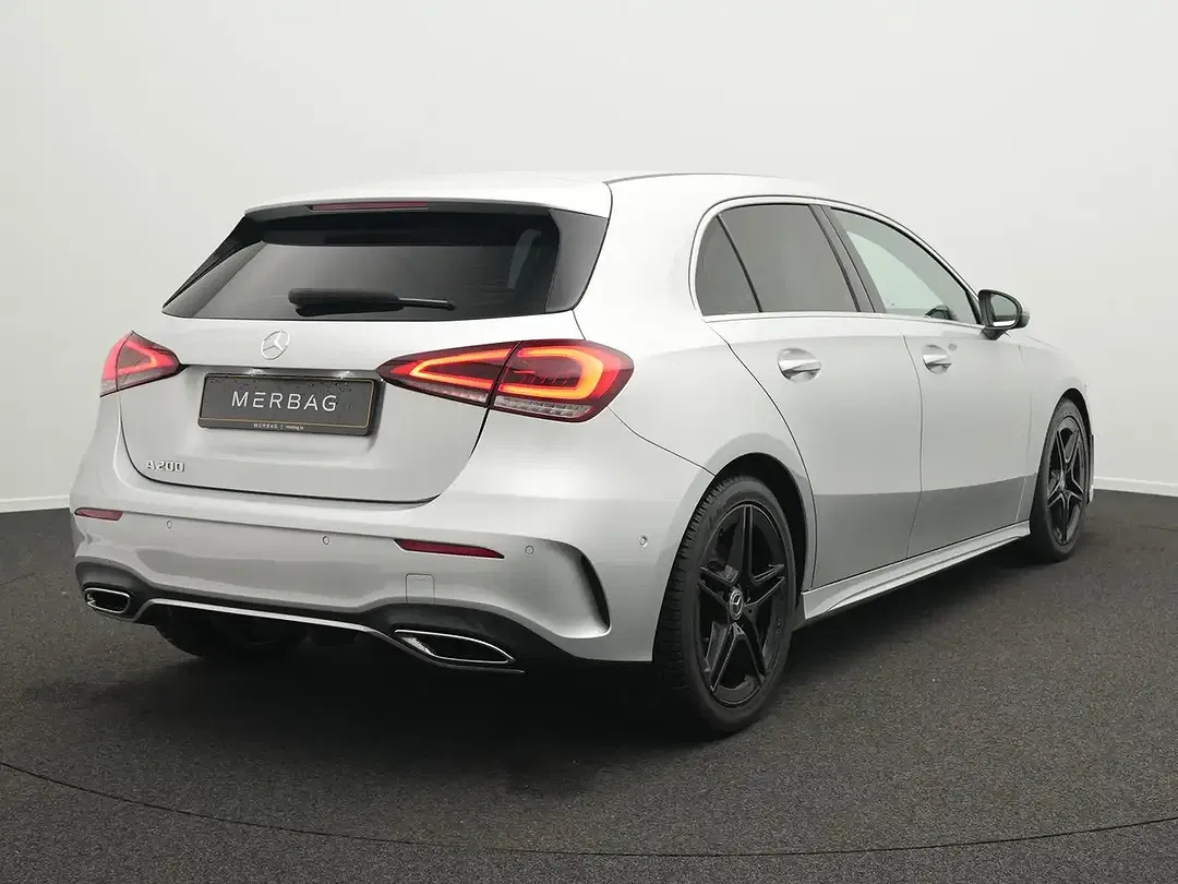 Mercedes-Benz A 200 AMG Line - Thumbnail 3