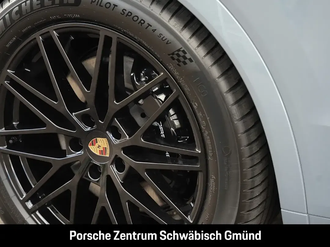 Porsche Cayenne E-Hybrid Edition - Thumbnail 11
