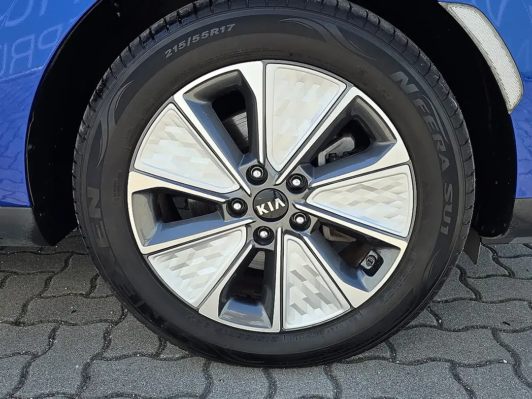 Kia Soul 64 kWh EV Platinum - Thumbnail 8