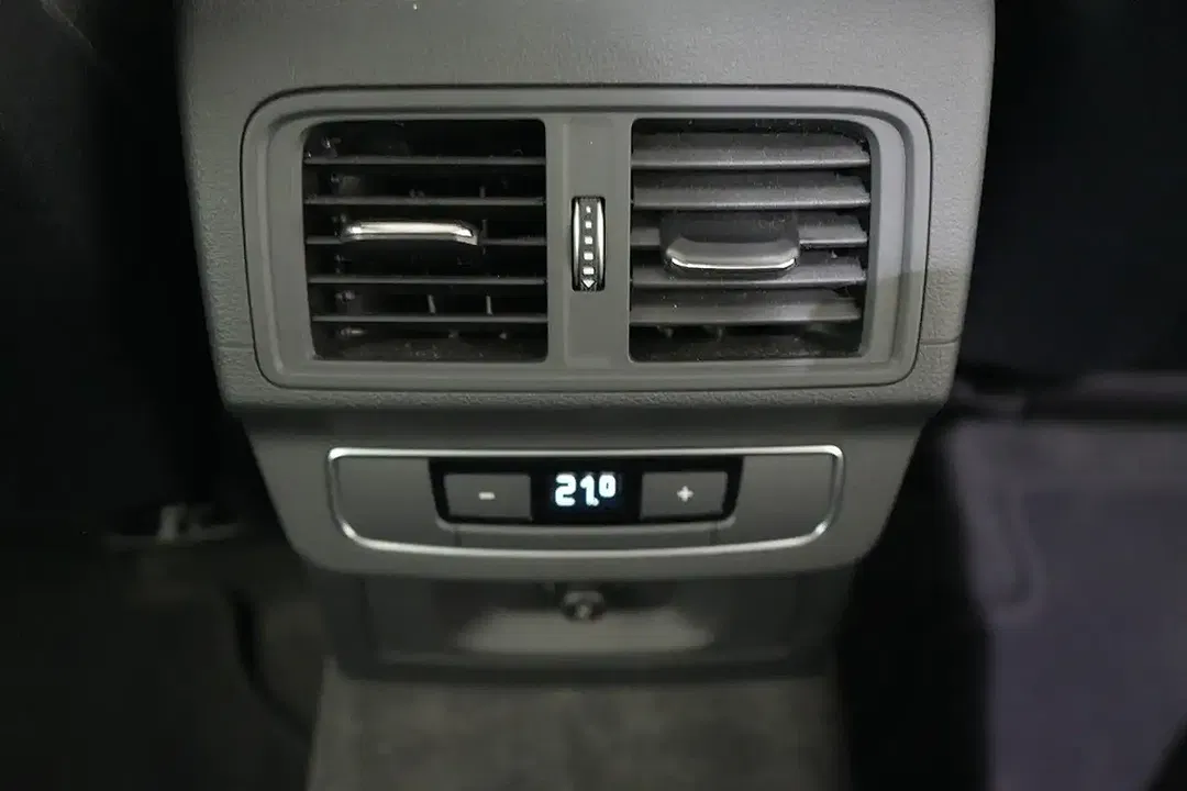 Audi Q5 55 TFSI e S tronic quattro S line - Thumbnail 15
