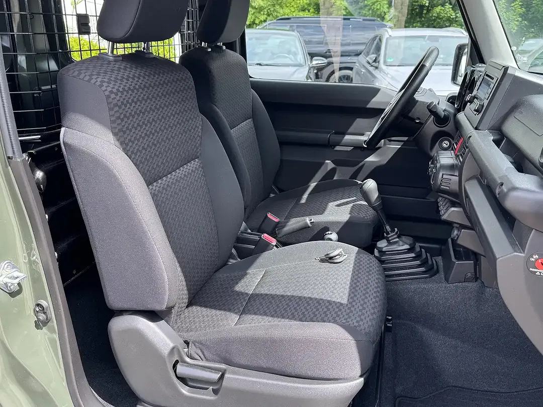 Suzuki Jimny AllGrip Comfort - Thumbnail 13
