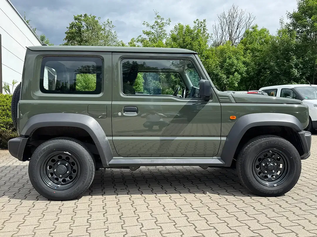 Suzuki Jimny AllGrip Comfort - Thumbnail 4