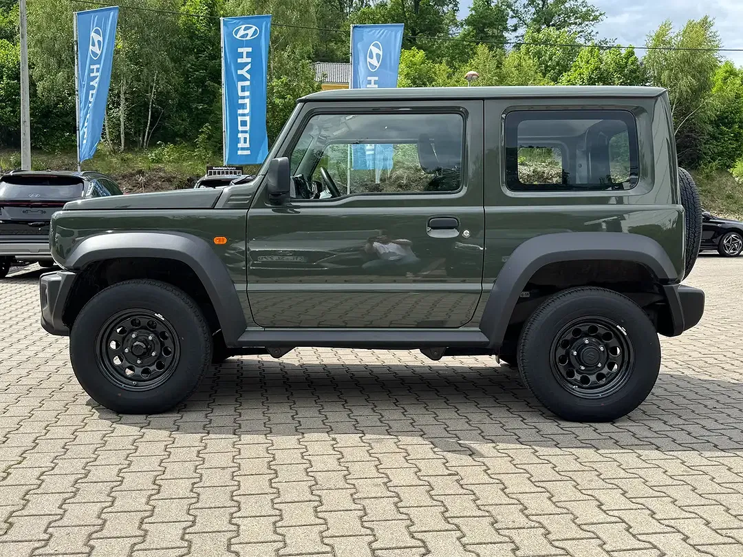 Suzuki Jimny AllGrip Comfort - Thumbnail 8