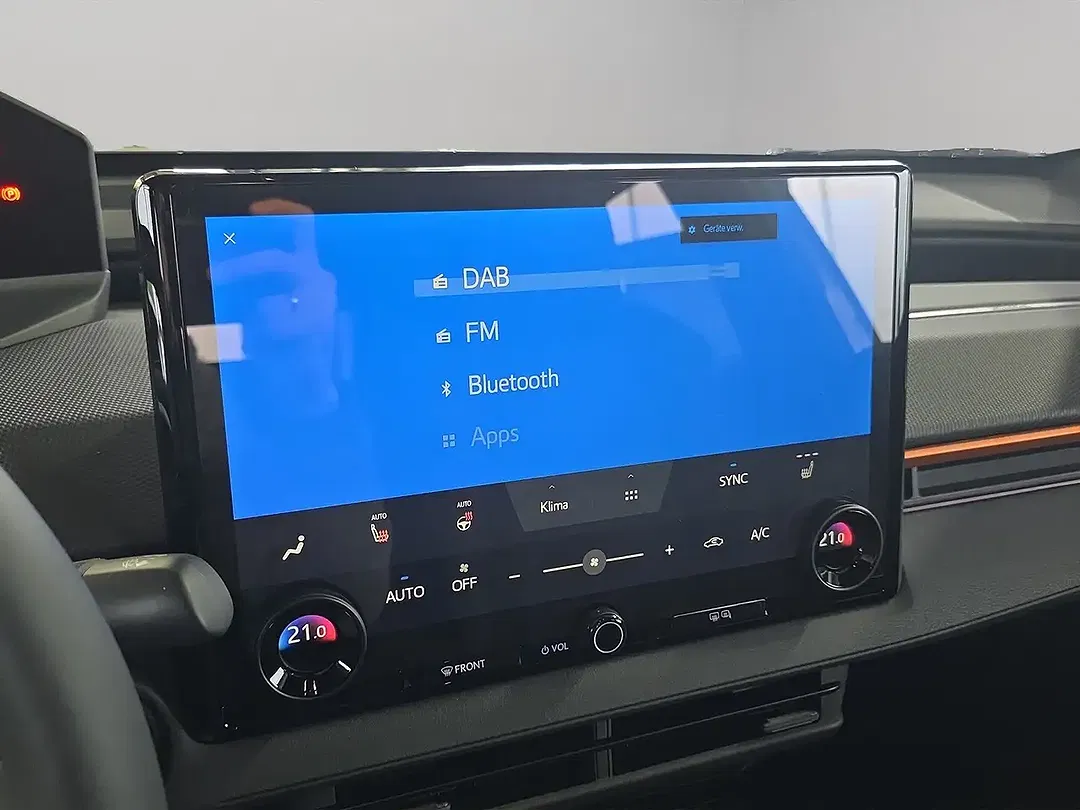 Subaru Uncharted AWD Platinum - Thumbnail 14