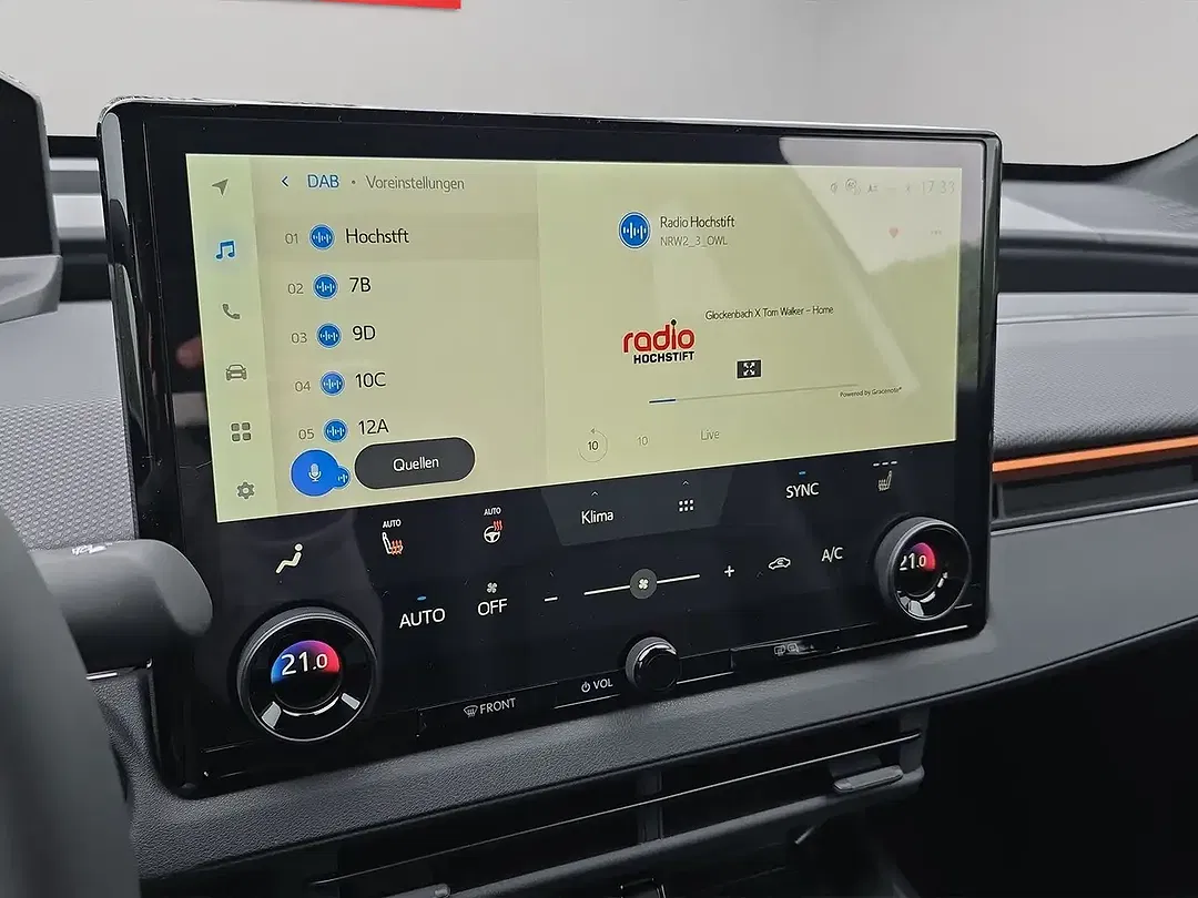 Subaru Uncharted AWD Platinum - Thumbnail 15