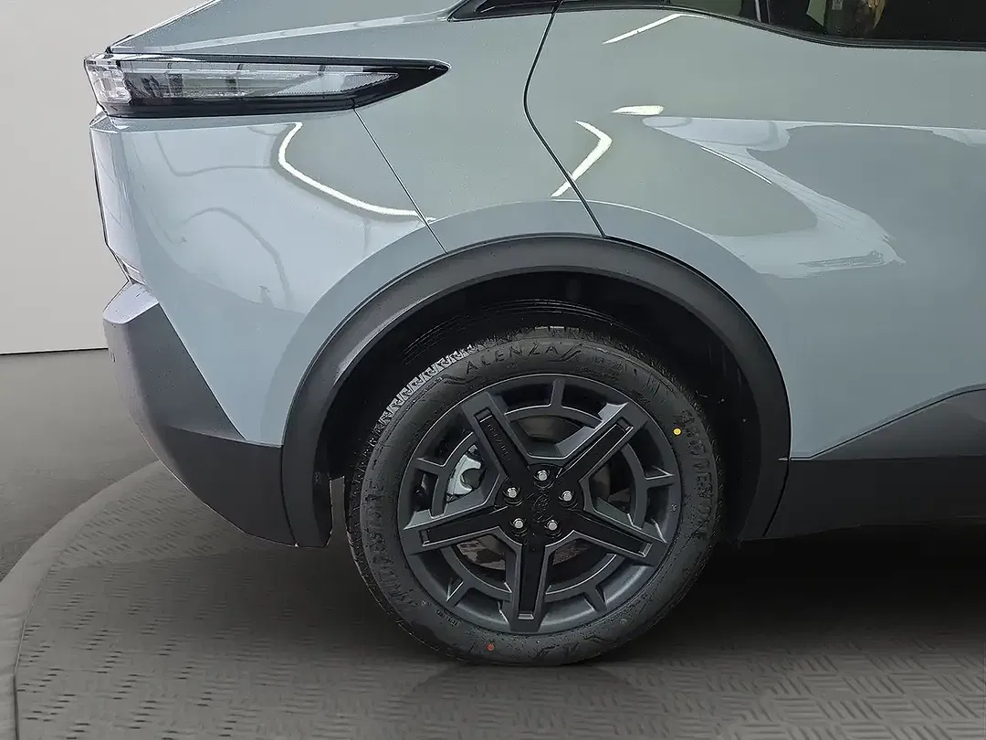 Subaru Uncharted AWD Platinum - Thumbnail 25