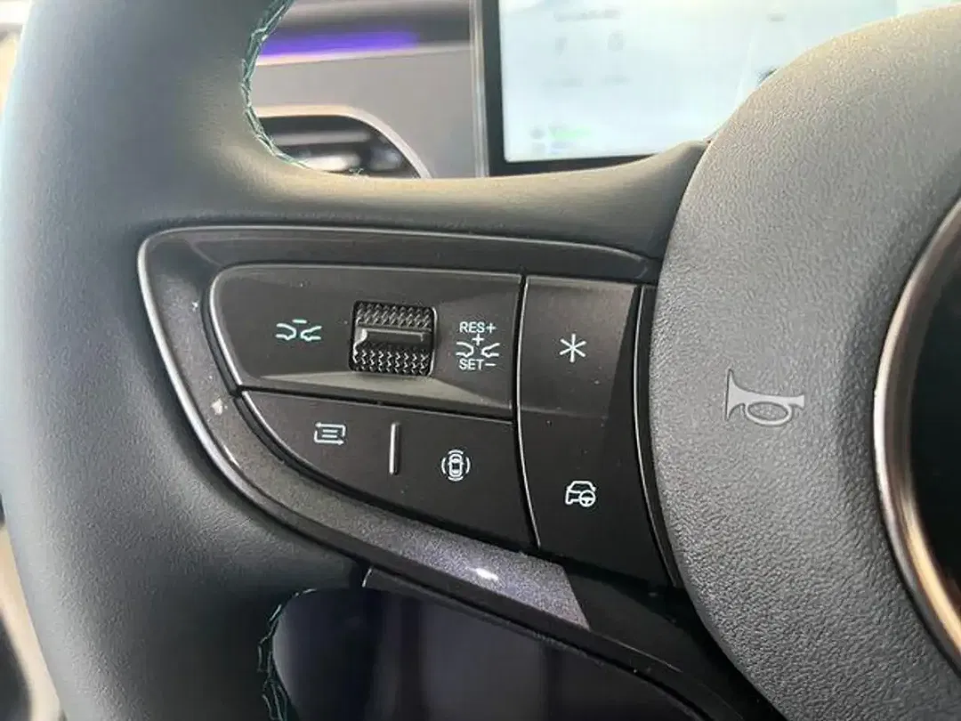 BYD Seal 6 DM-i Touring Comfort - Thumbnail 15