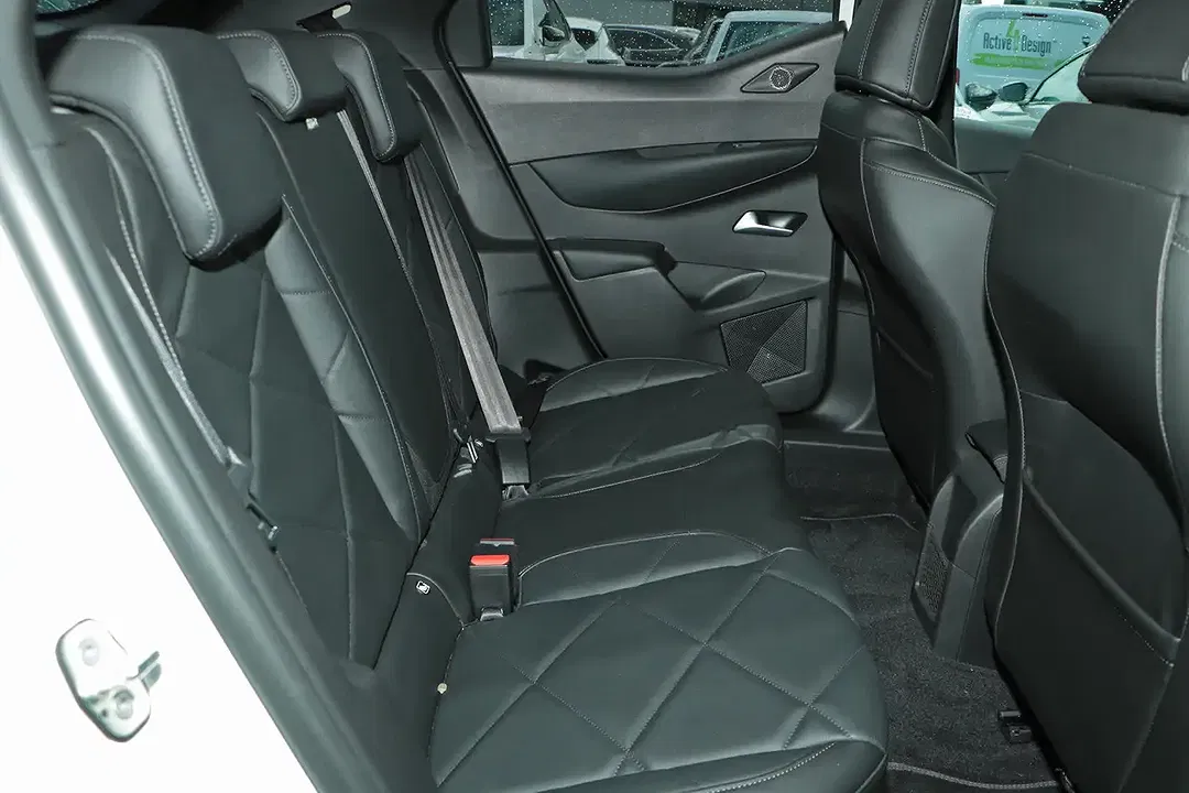 DS Automobiles DS 3 Crossback - Thumbnail 8