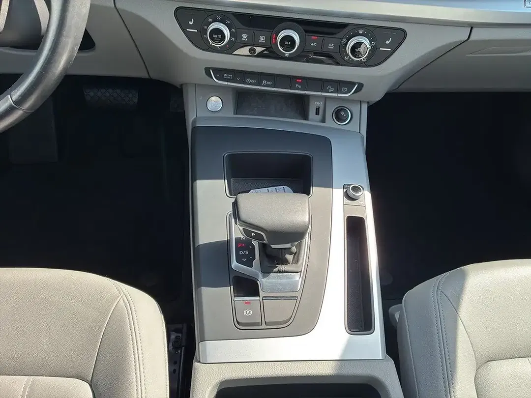 Audi Q5 40 TFSI S tronic quattro - Thumbnail 13