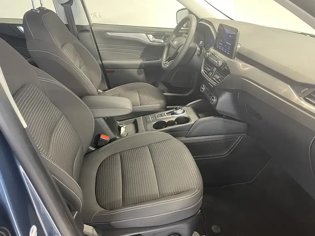 Ford Kuga 2.5 PHEV - Thumbnail 14