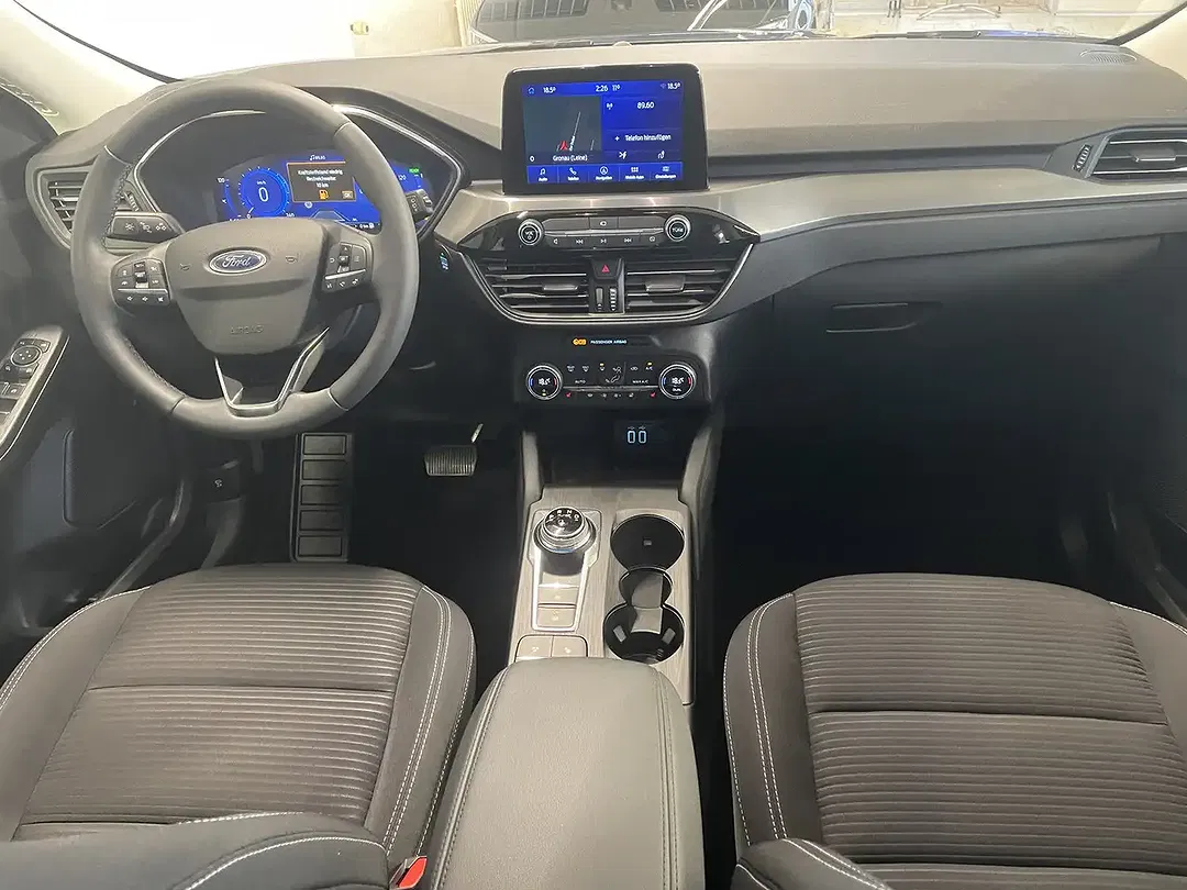 Ford Kuga 2.5 PHEV - foto 15