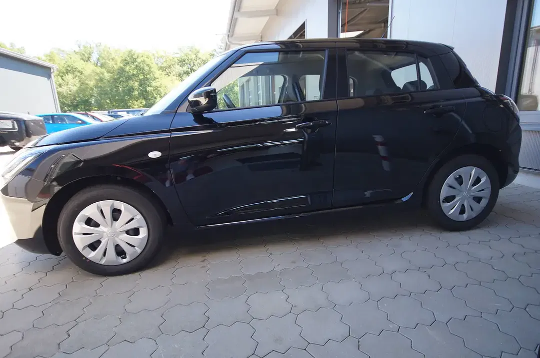 Suzuki Swift Hybrid 1.2 Dualjet Club - Thumbnail 6