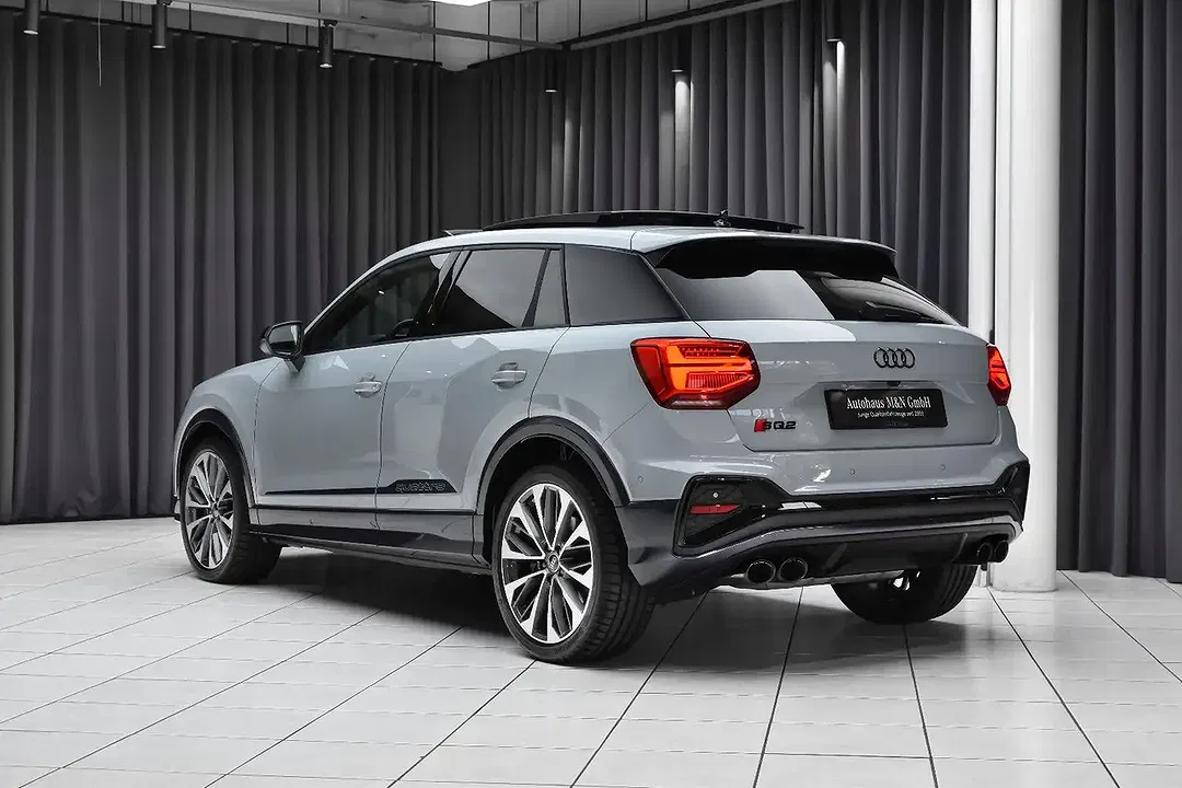 Audi SQ2 2.0 TFSI Matrix LED - Thumbnail 14