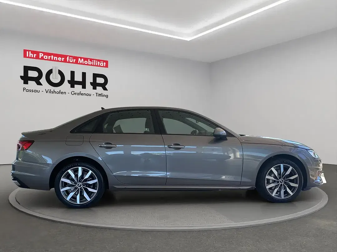 Audi A4 S tronic quattro advanced - Thumbnail 3