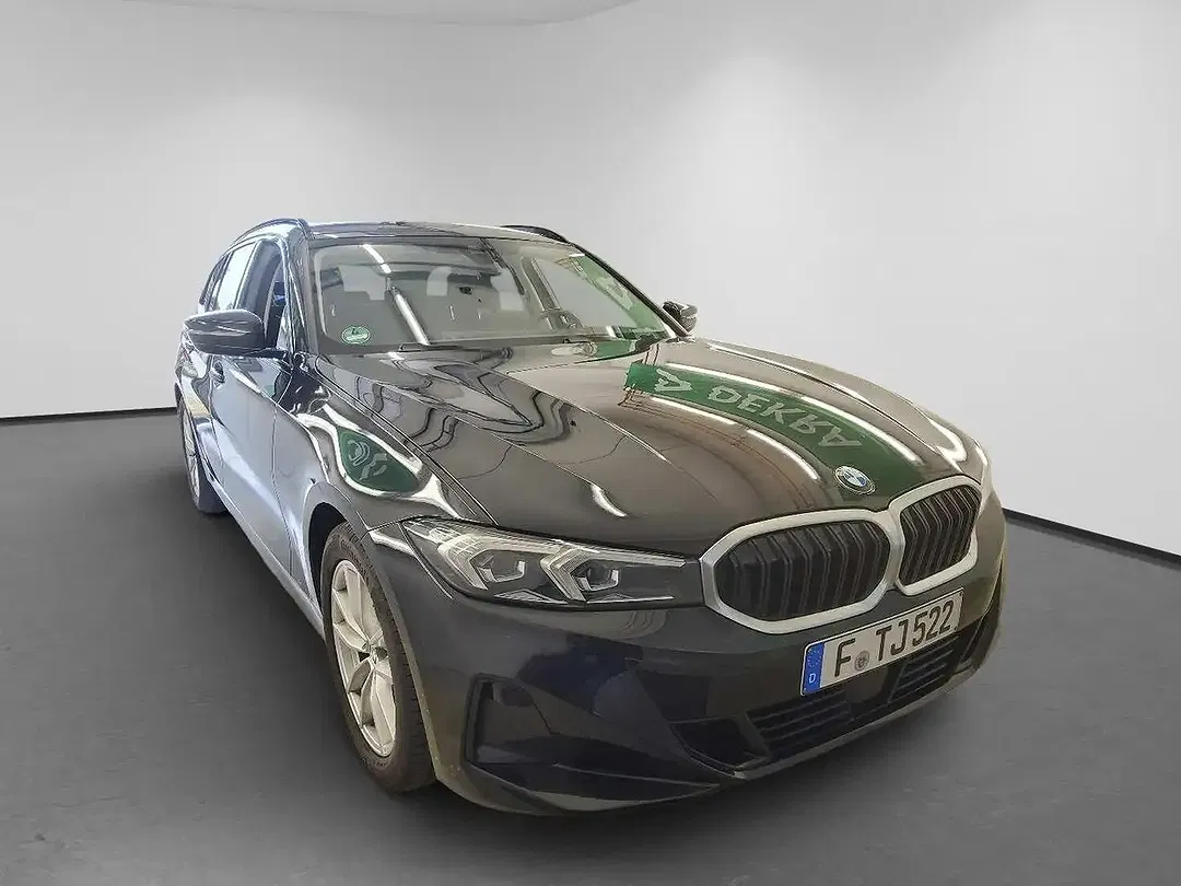 BMW 320 AUT - Thumbnail 4