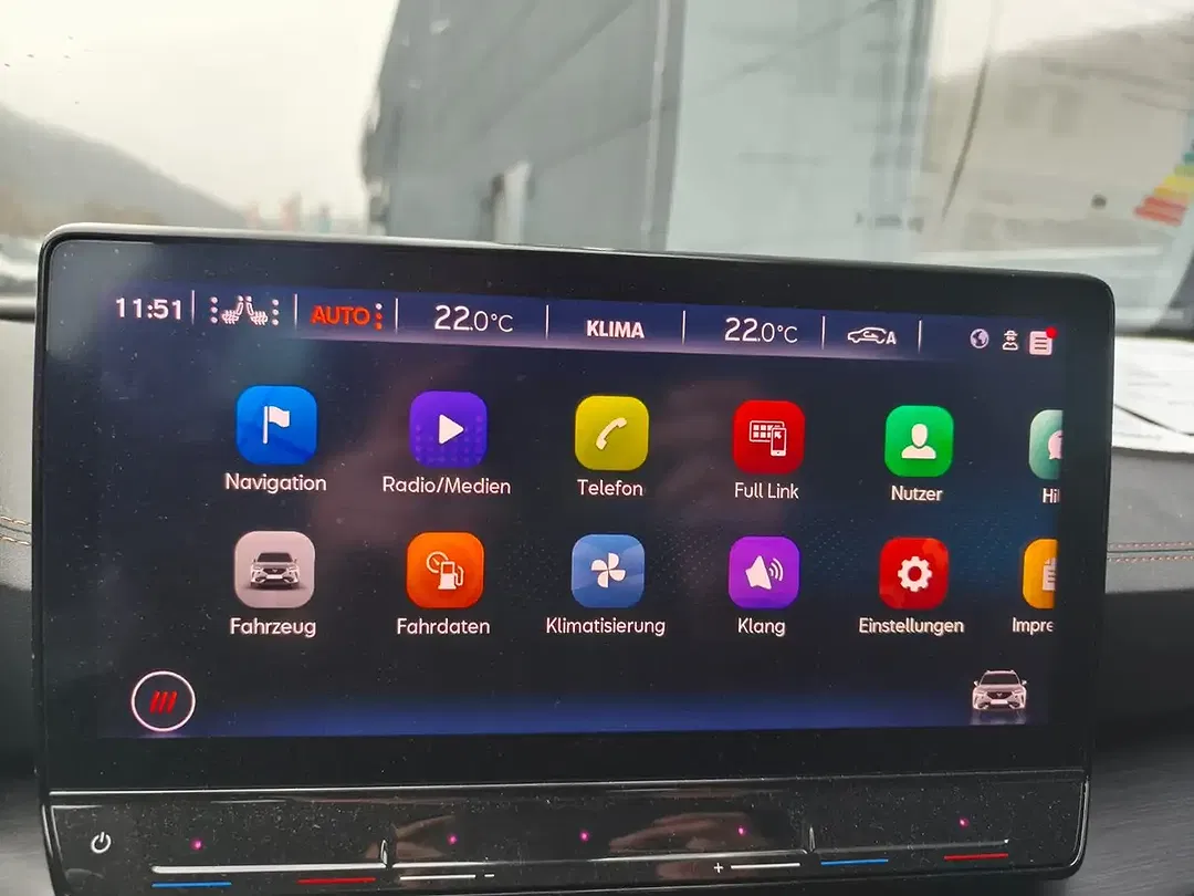 CUPRA Formentor 2.0 TSI DSG 4Drive VZ - Thumbnail 17